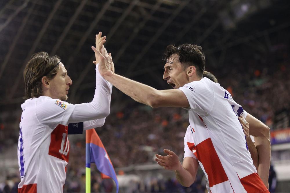 国际赛事中 国际赛事中